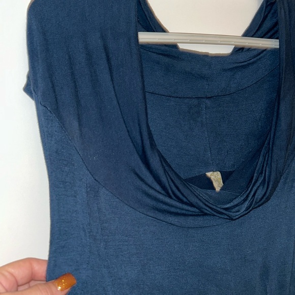 FREE PEOPLE Elegant Blue Women's Top size medium - Picture 6 of 11
